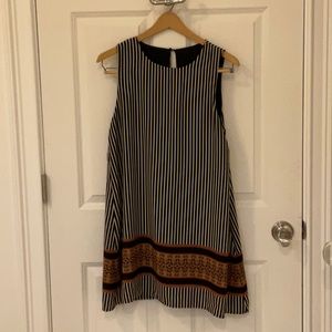 NEW Pattern Shift Dress, Size S